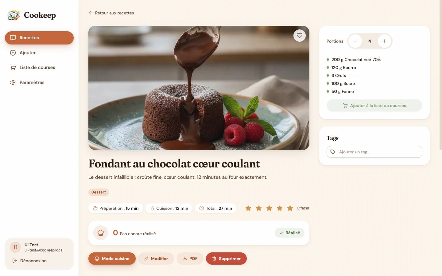 Fiche recette « Fondant au chocolat cœur coulant » ouverte dans Cookeep, avec photo, ingrédients et portions ajustables